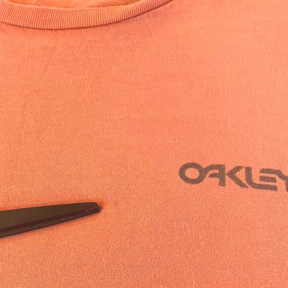 OAKLEY Mumbos Sunglasses Back Ad Heritage Retro Tee T Shirt Mens Size L Rare‎ - Picture 6 of 12